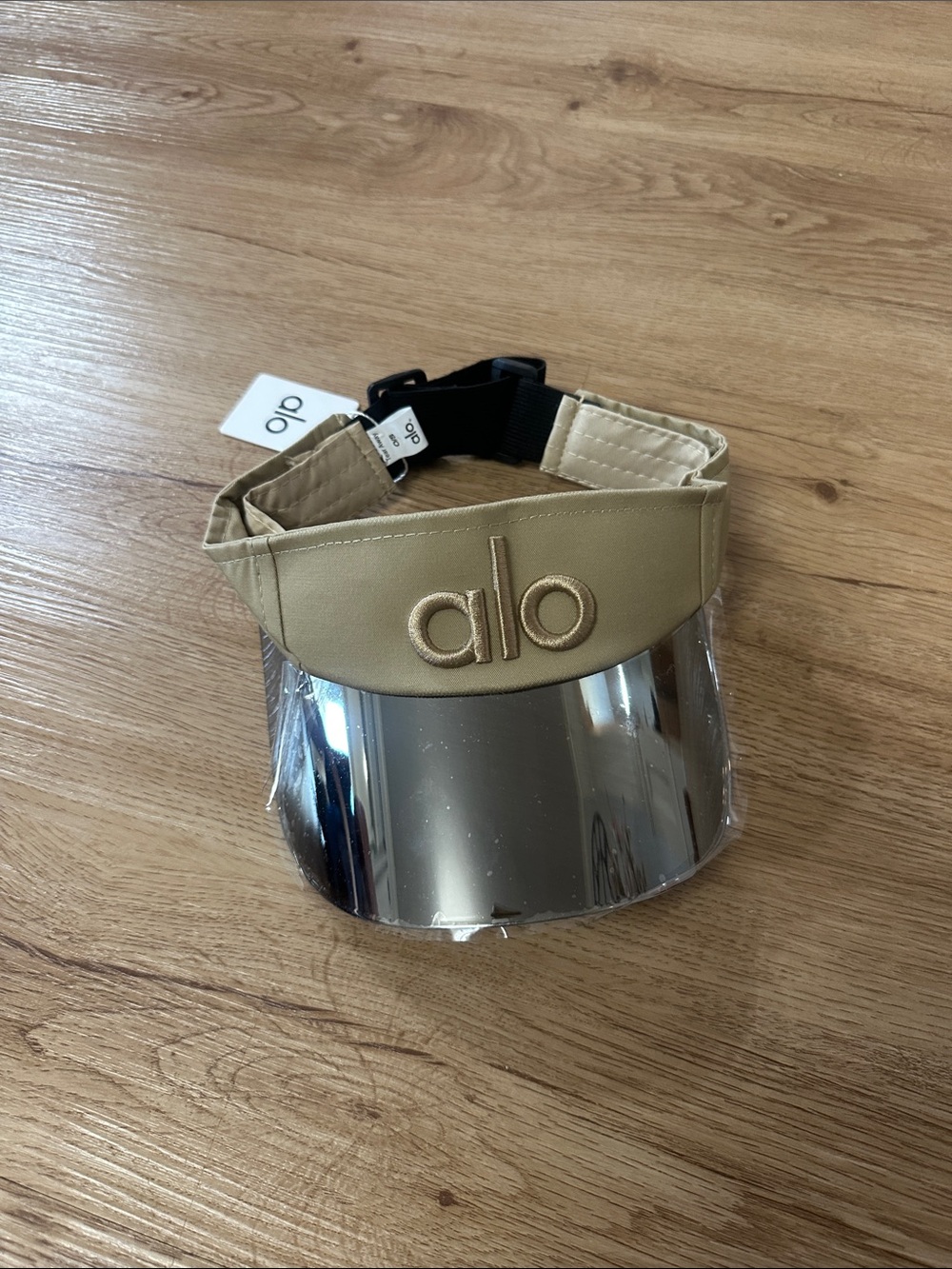 Alo yoga visor hat